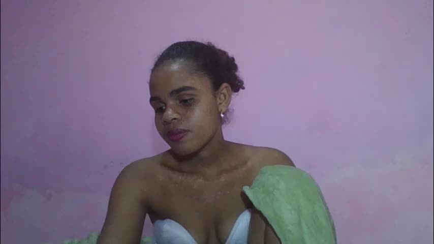 delphineee Adult Chat May 6, 2026