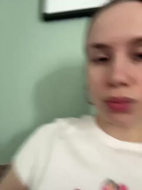 ari_ Adult Chat May 6, 2026