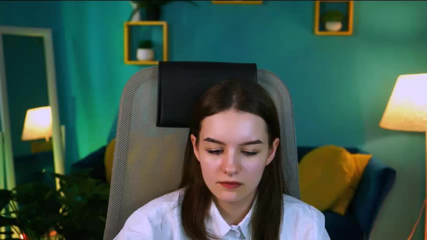 kelliebanshe Adult Chat May 6, 2026