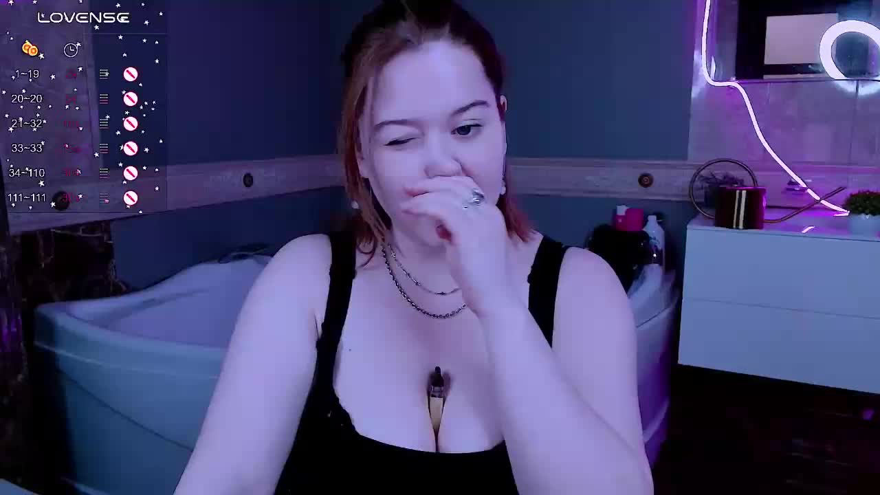 HelenHartt Adult Chat May 5, 2026