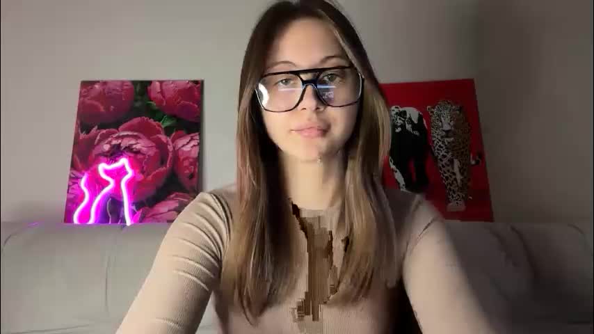 aliceinlustland Adult Chat May 6, 2026