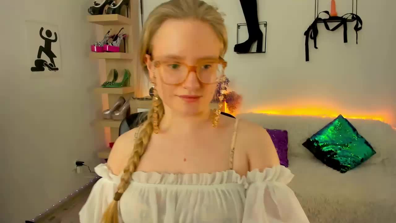 NancyErotic Adult Chat May 6, 2026