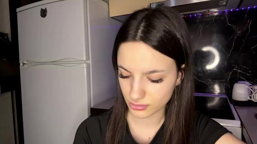 emmieglunt Adult Chat May 6, 2026