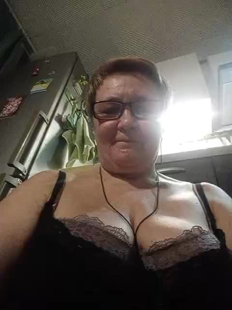 HelenaGloss Adult Chat May 6, 2026