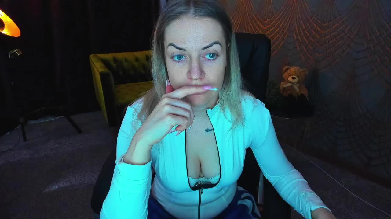 AnnaSnow Adult Chat May 6, 2026