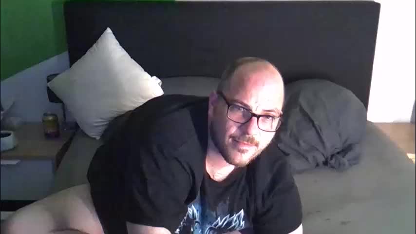 real_amateur_couple Adult Chat May 5, 2026