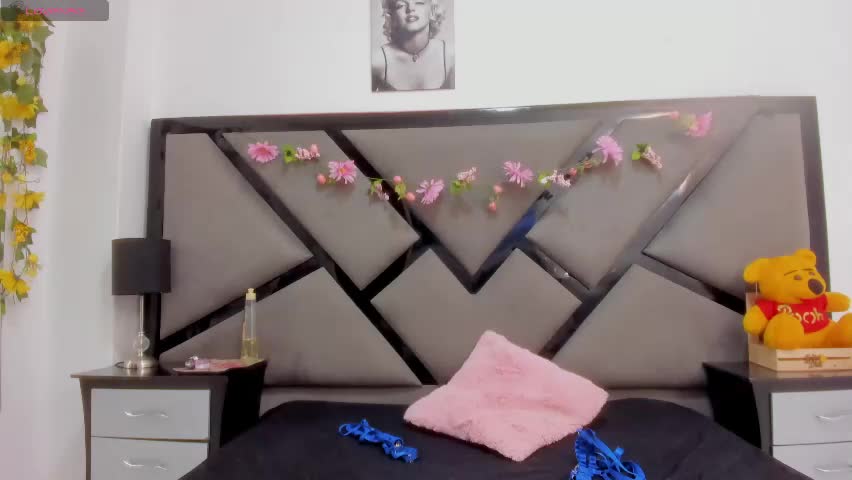 akiralovee Adult Chat May 6, 2026
