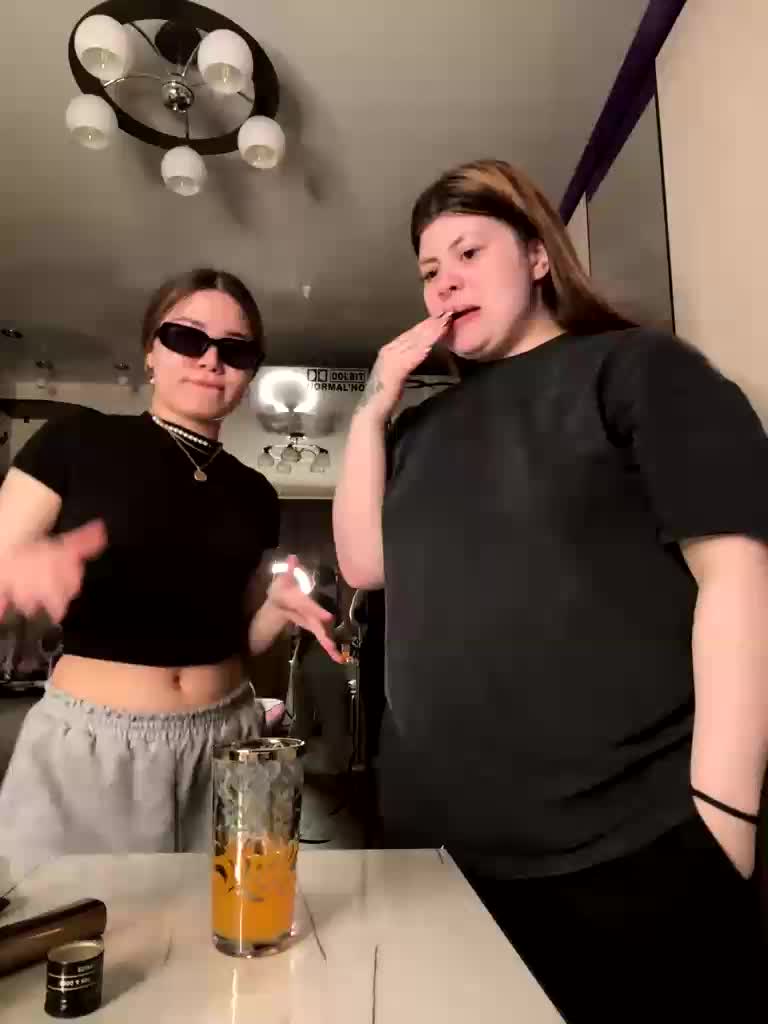 TheFoxAlissha Adult Chat May 5, 2026