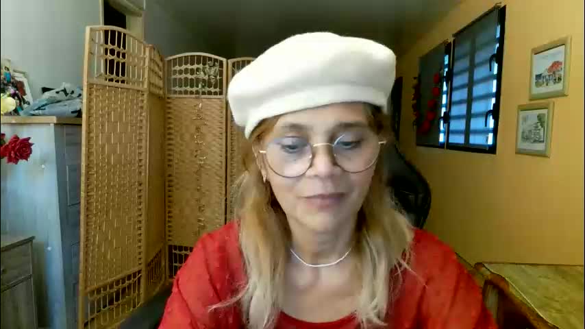 francelune Adult Chat May 6, 2026