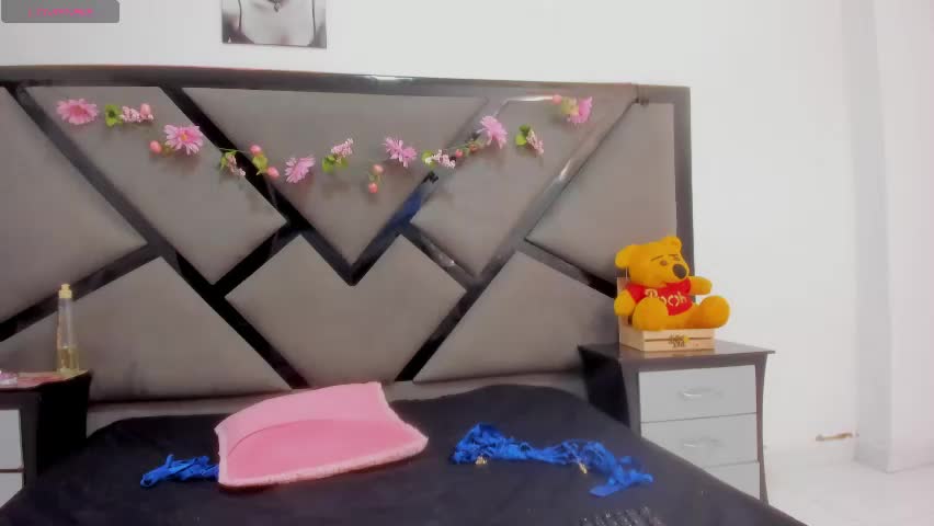 akiralovee Adult Chat May 6, 2026