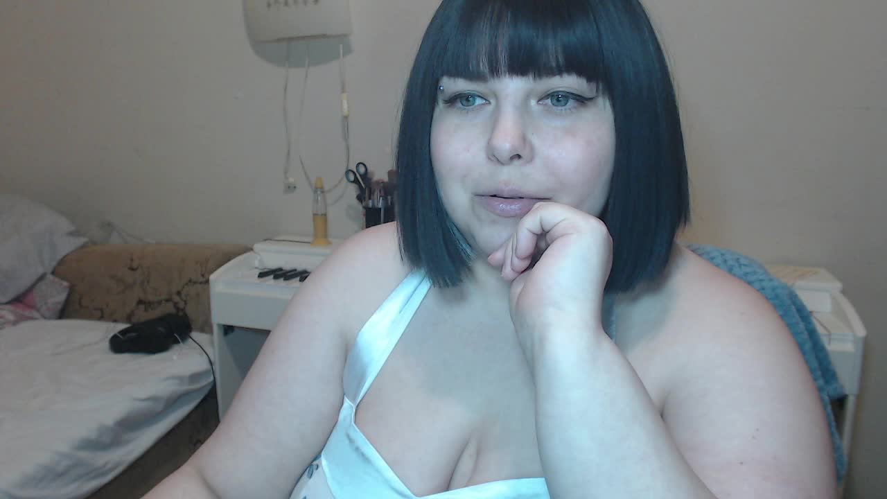 -HeartSease- Adult Chat May 6, 2026