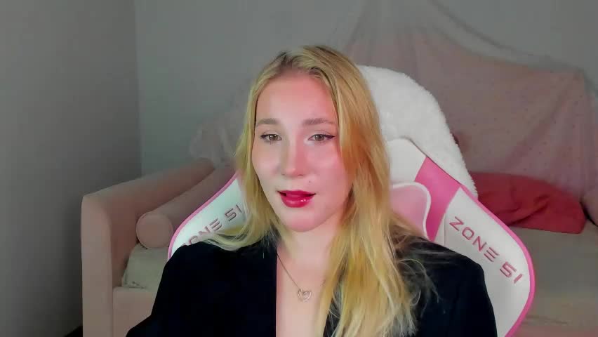 elaravoltage Adult Chat May 6, 2026