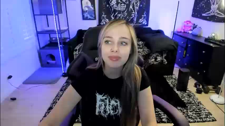 luna_lovelyy Adult Chat May 6, 2026