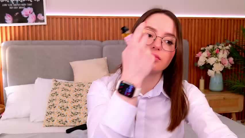 julliross Adult Chat May 6, 2026