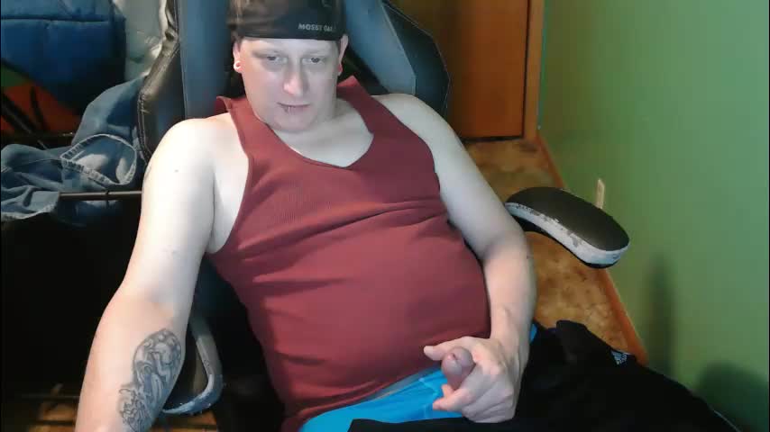 edwardaims_2please Adult Chat May 6, 2026