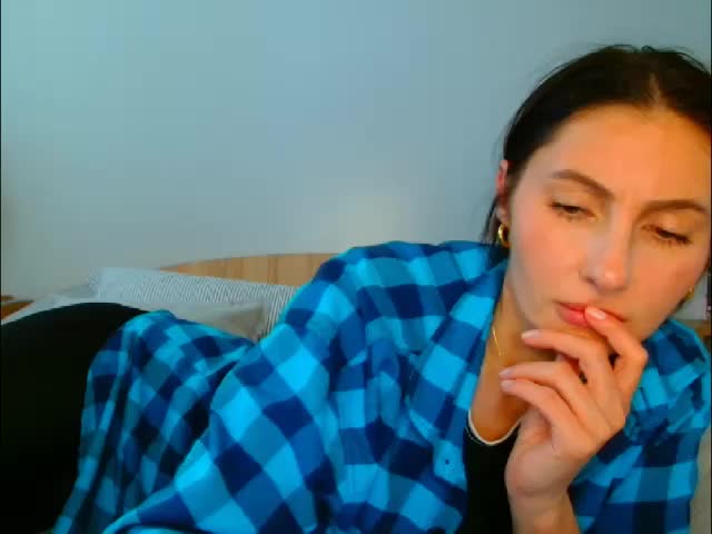 Irina9793 Adult Chat May 7, 2026