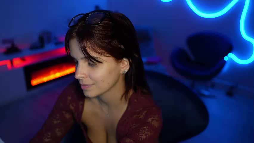 lilbeccaxo Adult Chat May 6, 2026