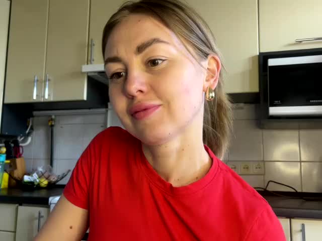 MartaLuna Adult Chat May 7, 2026