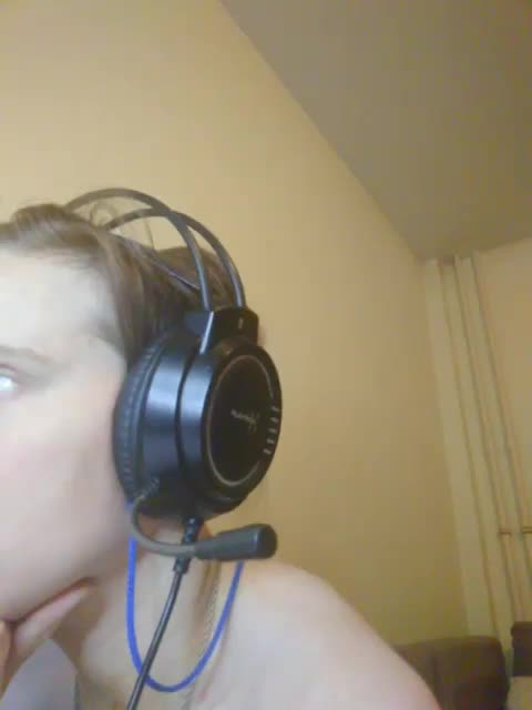 Magretta_Dering Adult Chat May 7, 2026