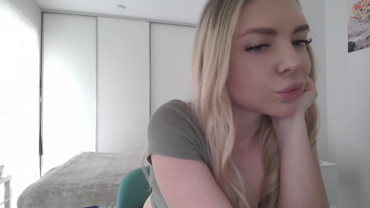 pinkpanther8899 Adult Chat May 6, 2026