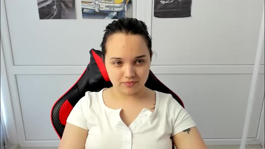 catrine_cute Adult Chat May 6, 2026