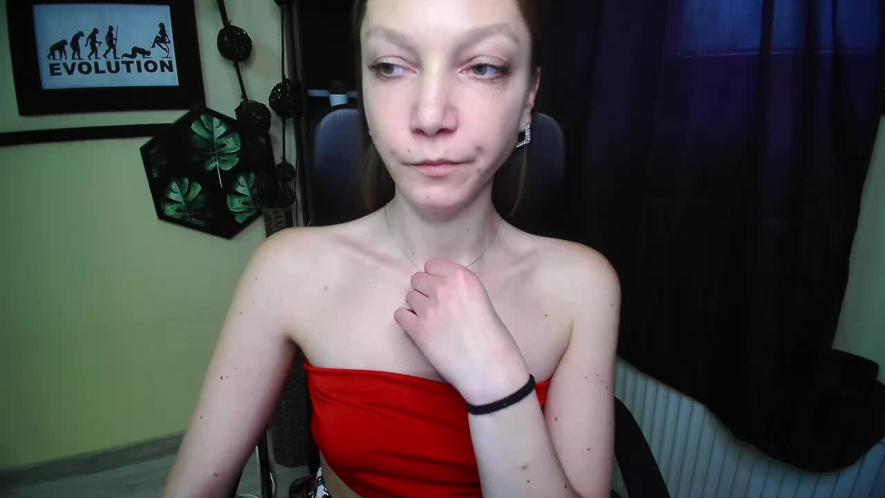 EmillyExtasy Adult Chat May 7, 2026