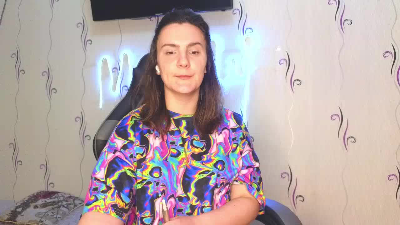 Secret_Smile Adult Chat May 7, 2026
