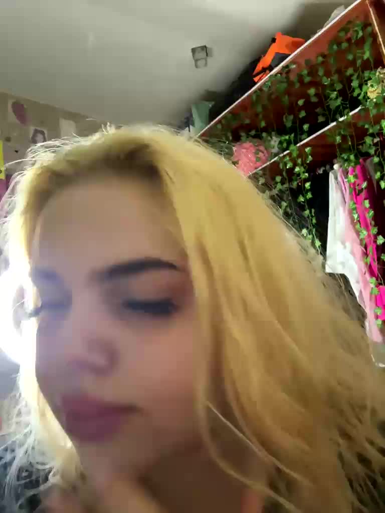 VXETU Adult Chat May 7, 2026
