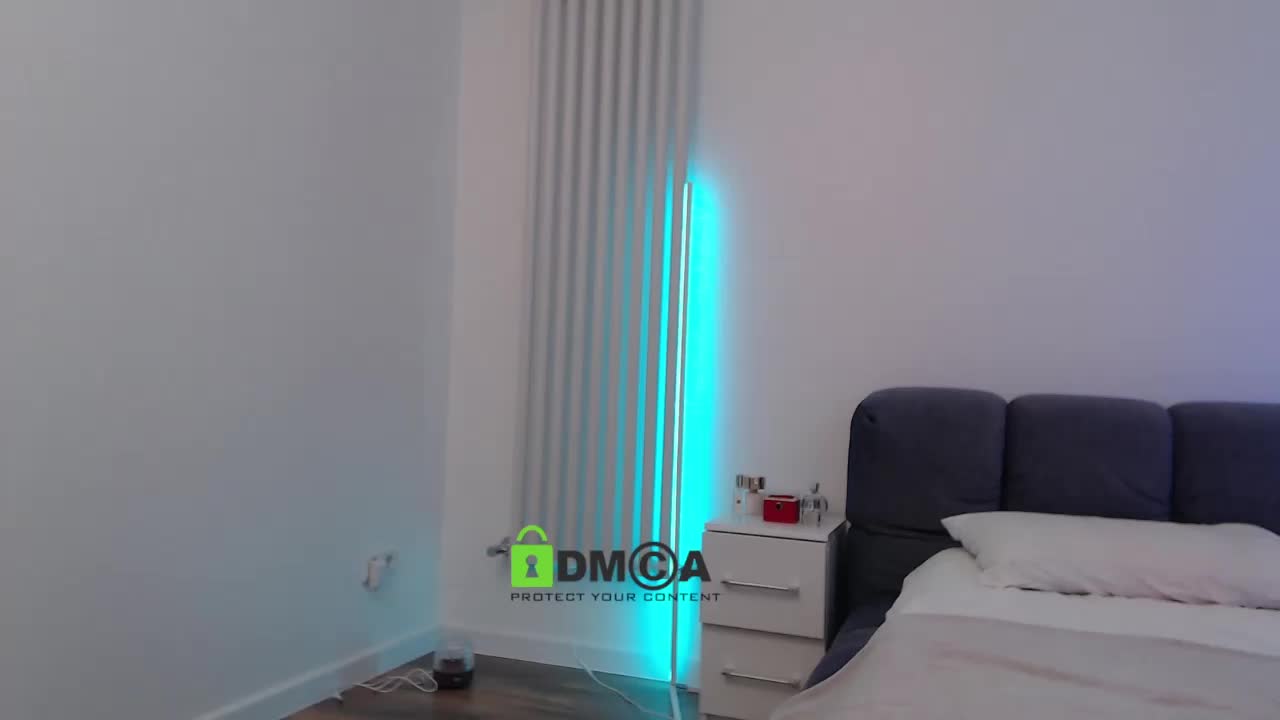 MaxineDi Adult Chat May 7, 2026