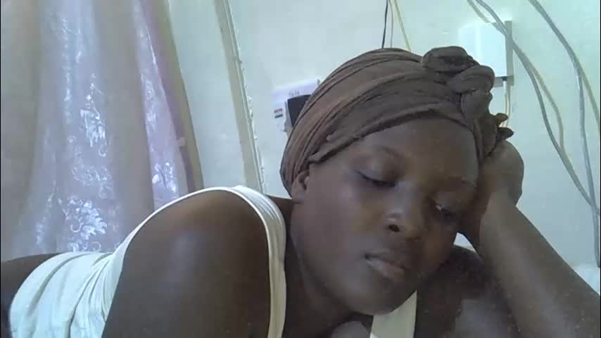hot_raylah Adult Chat May 7, 2026
