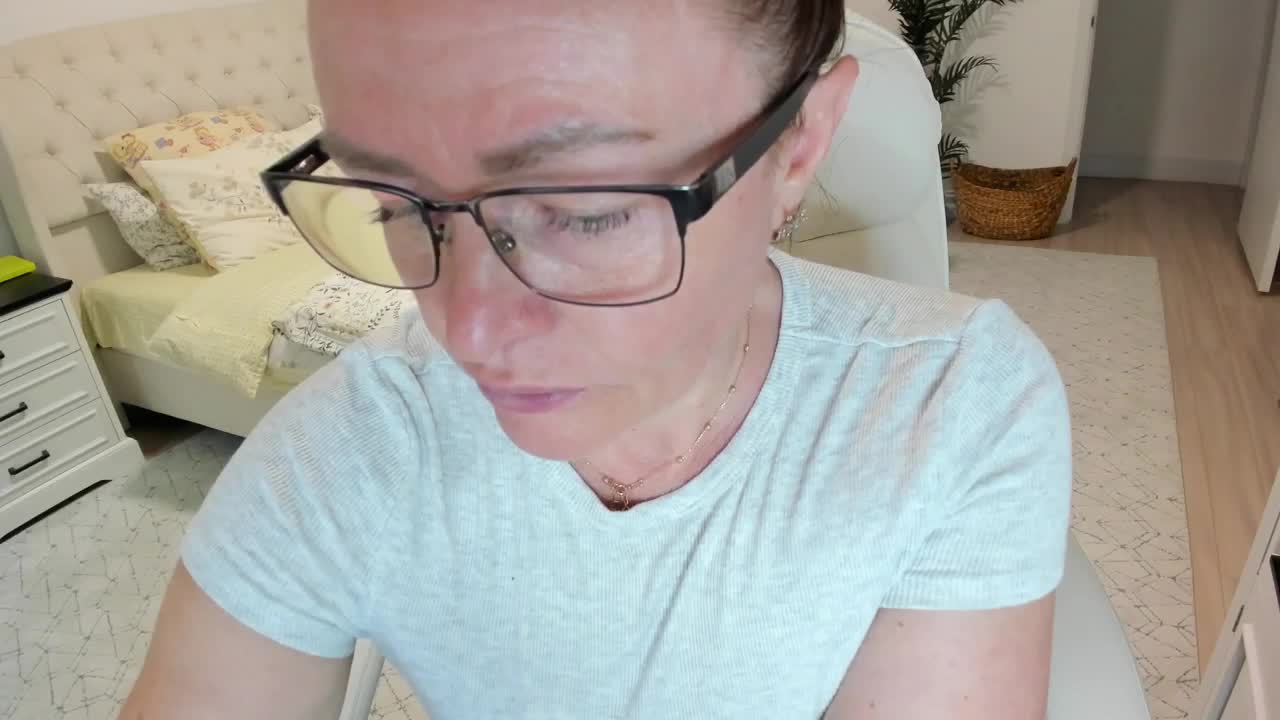 -Michelle- Adult Chat May 7, 2026