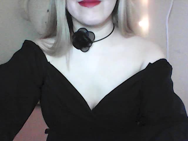 -Sweet-smile- Adult Chat May 7, 2026