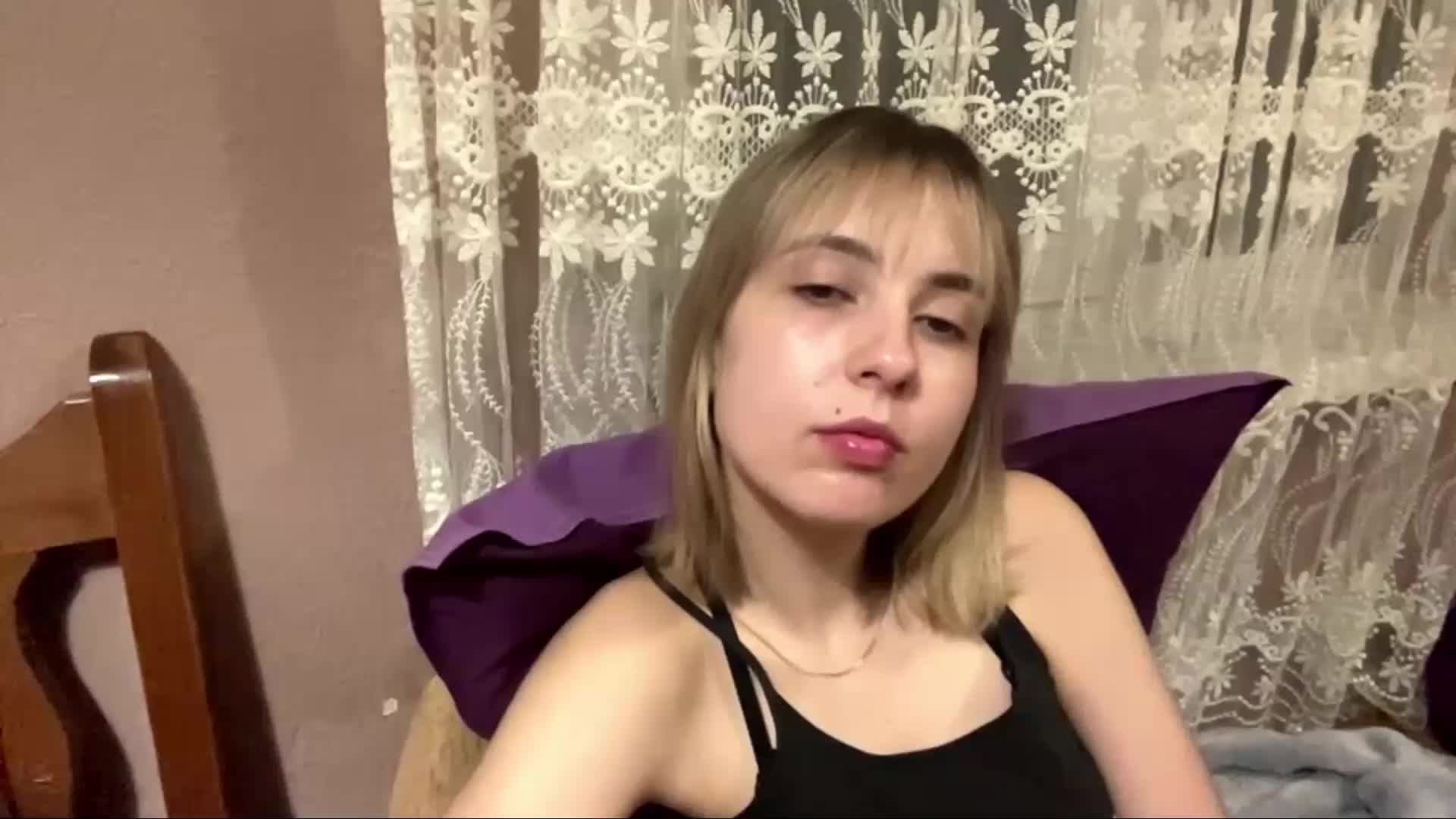 babybloonde Adult Chat May 7, 2026