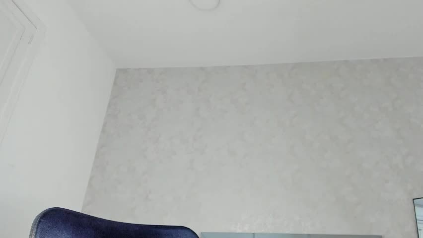 nicoll_ruiz_ Adult Chat May 7, 2026
