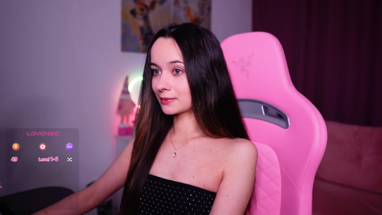 JuicyAngel Adult Chat May 7, 2026