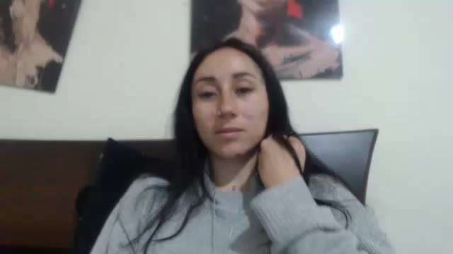 bella_luna34 Adult Chat May 7, 2026