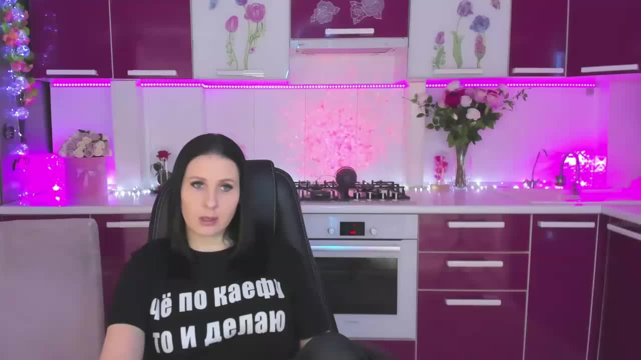 Olivija2020 Adult Chat May 7, 2026