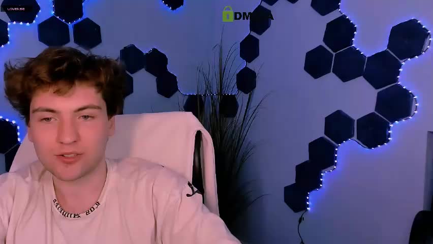 joseph_bear_ Adult Chat May 7, 2026