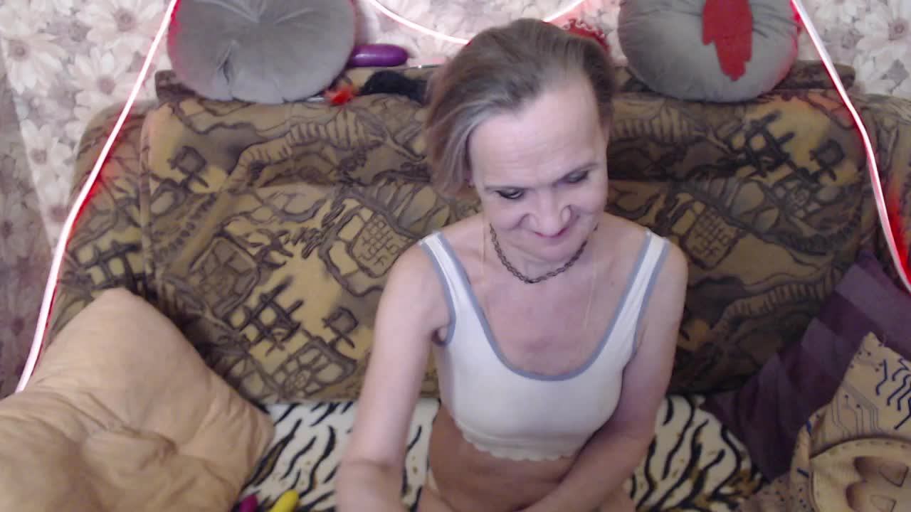 miss-bekker23 Adult Chat May 7, 2026