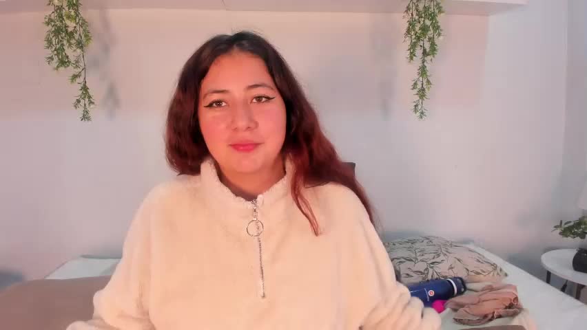 nicolle_evanss_ Adult Chat May 7, 2026