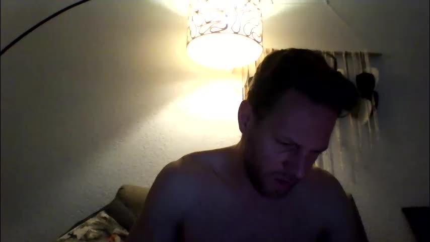 jojo19844 Adult Chat May 7, 2026