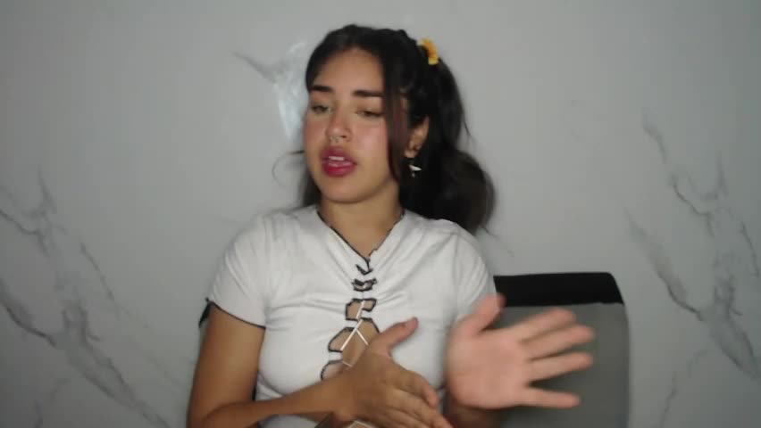 melody_phillips2 Adult Chat May 7, 2026