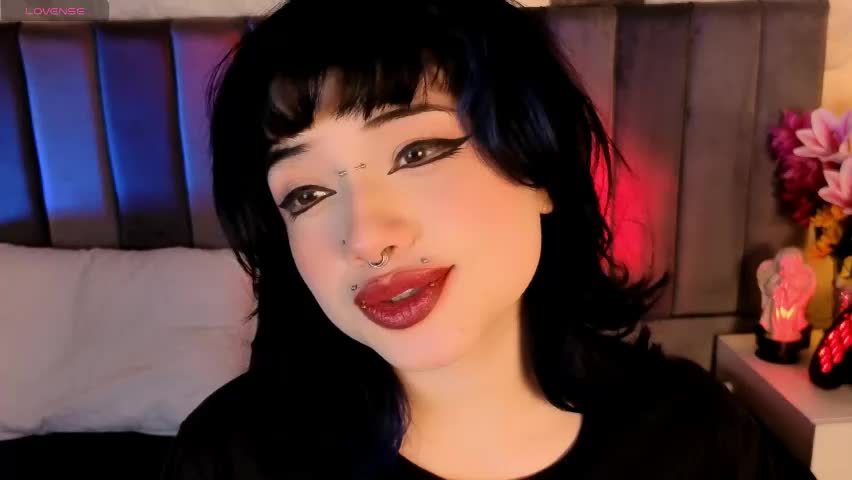 sienna_desiree Adult Chat May 7, 2026