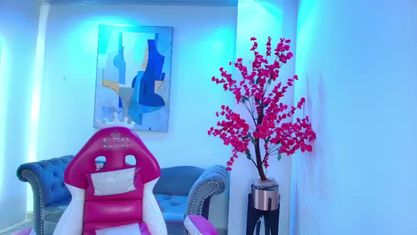 patme_queen Adult Chat May 7, 2026