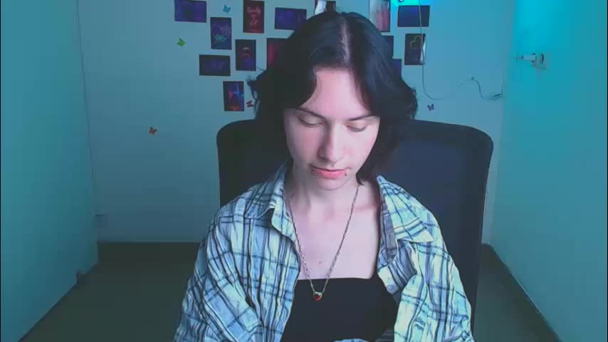 emmi_rossum Adult Chat May 7, 2026