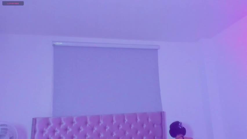 kitty_violet11 Adult Chat May 7, 2026