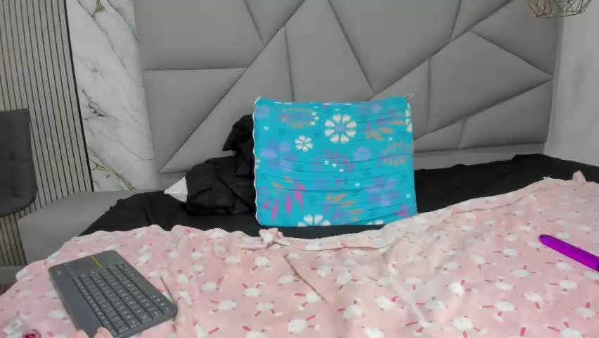 violettaruizz Adult Chat May 7, 2026