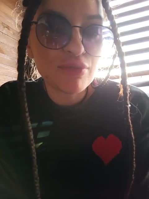 miss-l0ve Adult Chat May 7, 2026