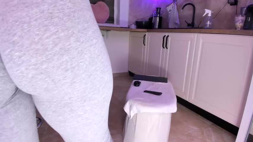 elisabeth_jason Adult Chat May 8, 2026