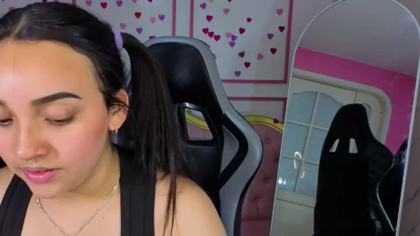 lia_harper_t Adult Chat May 7, 2026